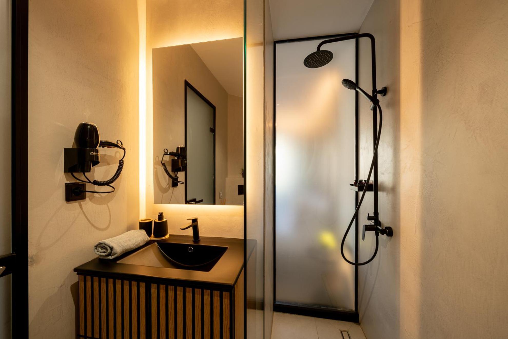 Incorsο - Smart Luxury Stay - Athens Airport - 24Hr Passcode Check In Markopoulo Mesogaias Luaran gambar